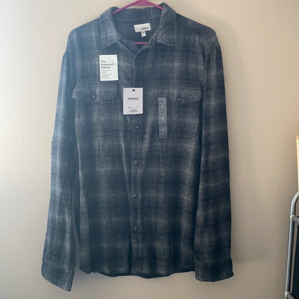 Men’s flannel shirt